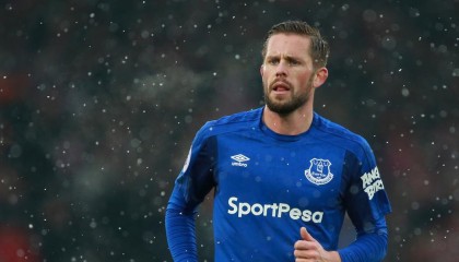 九游手游官网-费基尔加盟皇家贝蒂斯，费基尔足球俱乐部