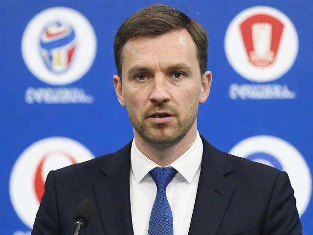 九游体育官网_ 德甲不断提升移动裁判技术，确保比赛公正，九游游戏官方网站