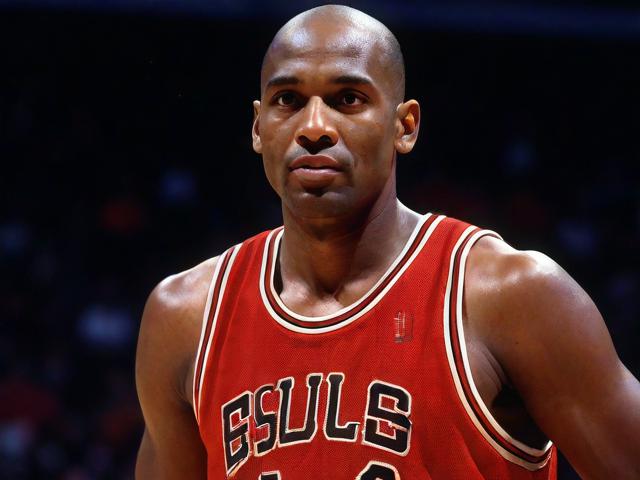 “九游app_ 乔丹的传世经典:永不褪色的篮球神话”,乔丹篮球经典集锦 “九游app_ 乔丹的传世经典:永不褪色的篮球神话”,乔丹篮球经典集锦