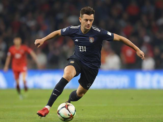 “九游app_ 传球绝技曝光:职业球员传球背后的秘密技巧”,传球技能 “九游app_ 传球绝技曝光:职业球员传球背后的秘密技巧”,传球技能