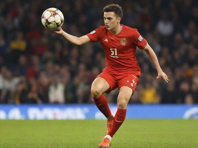 九游体育官网_ 德甲劲旅碰撞，比分3-1，核心球员贡献两球，场均控球70%、成功抢断75%