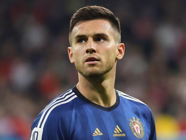 九游体育官网_ 德甲各队纷纷推出定制化球迷礼包，增强互动体验