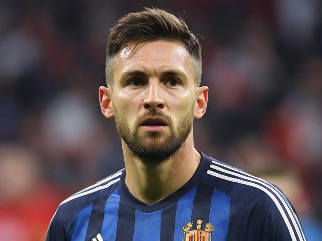 九游体育官网_ 德甲战术频繁调整，精彩瞬间层出不穷，9游游戏官网