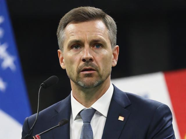 九游体育官网_ 德甲推行智能裁判系统，提升判罚精准度，九q体育下载