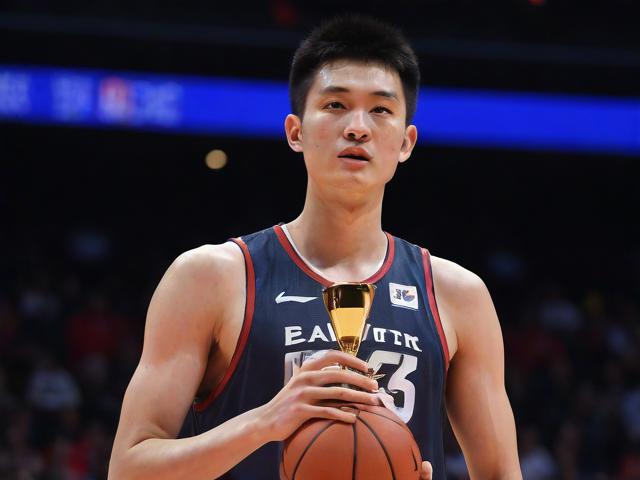 jiuyou.com_ 中国篮球明星荣获年度体育盛典最佳运动员奖，中国篮球最佳球员