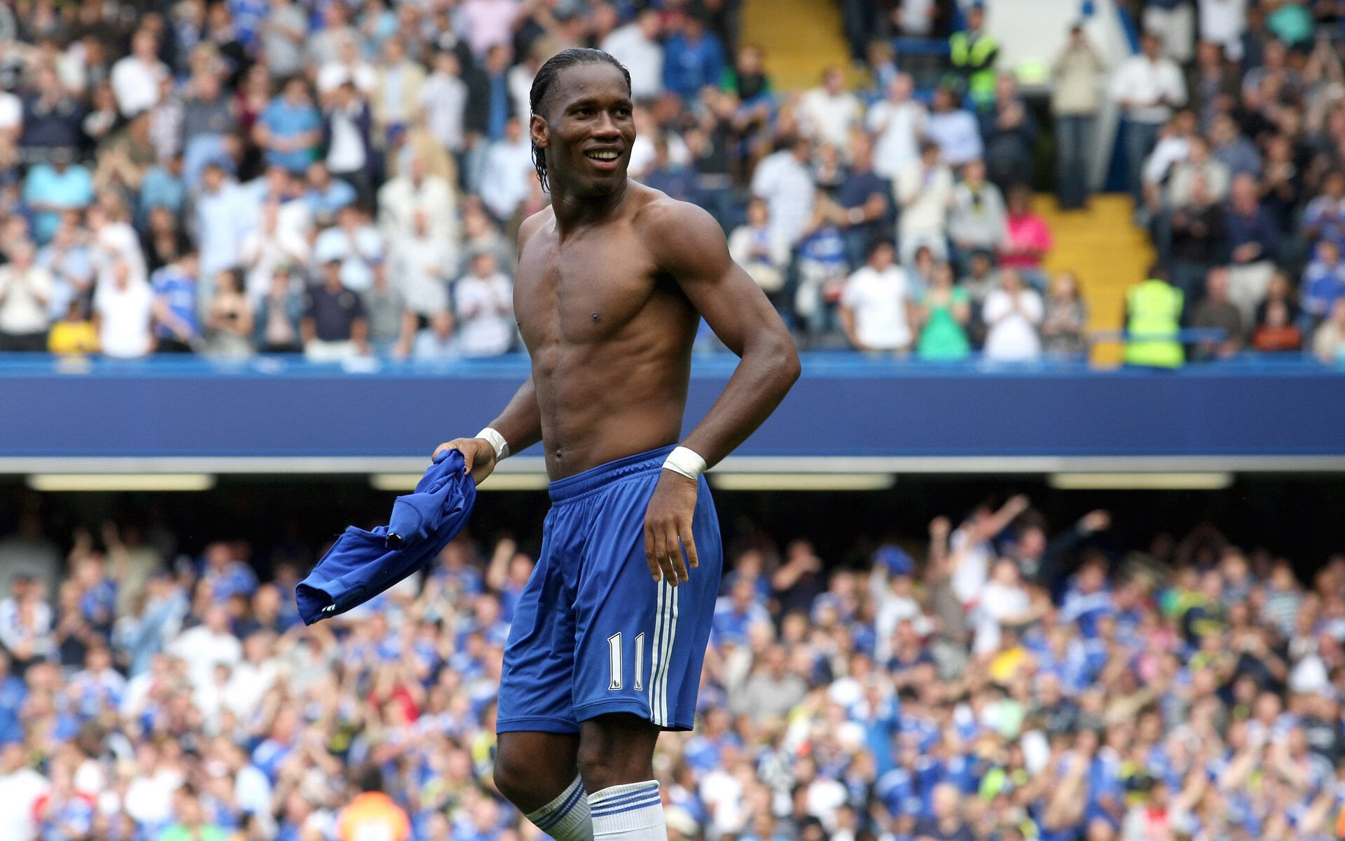 卢旺达男篮在非洲锦标赛中夺冠，创造历史纪录